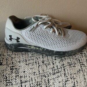 Under armour Hovr sonic tennis shoes